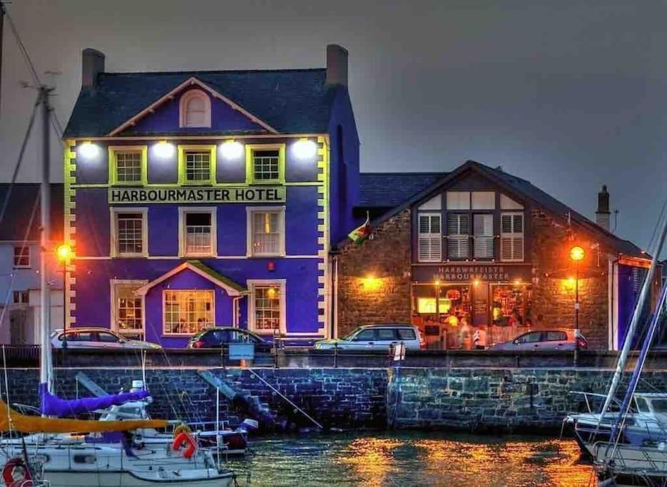 Y Villa Mor Llanarth  Buitenkant foto